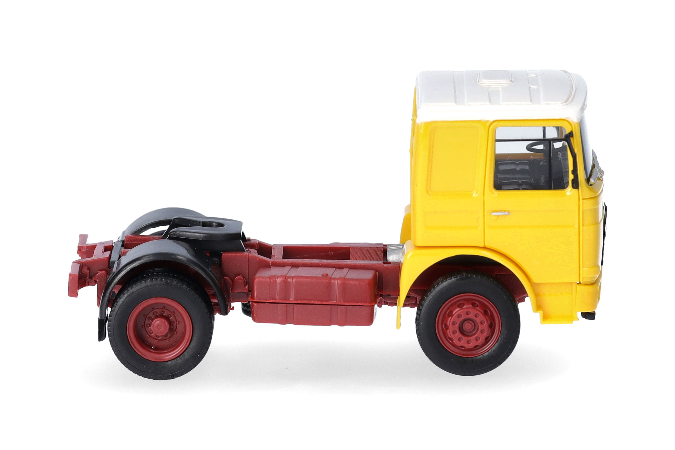 Herpa 310550-003 | Roman Diesel Solozugmaschine 2achs, gelb | 1:87