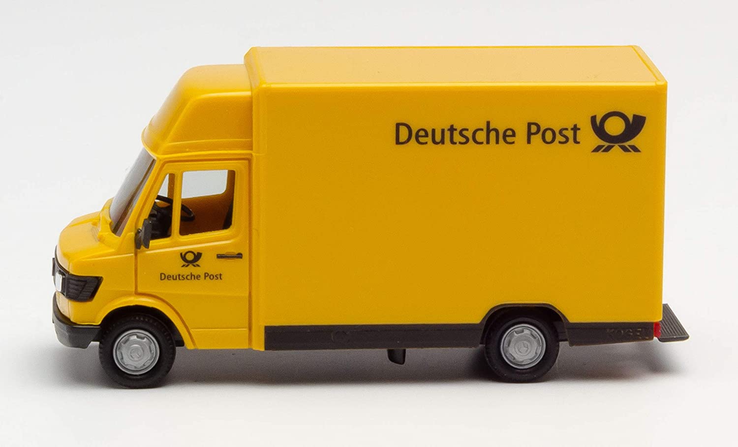 Herpa 094207 - Mercedes-Benz 207D Kögel - Deutsche Post. 1:87