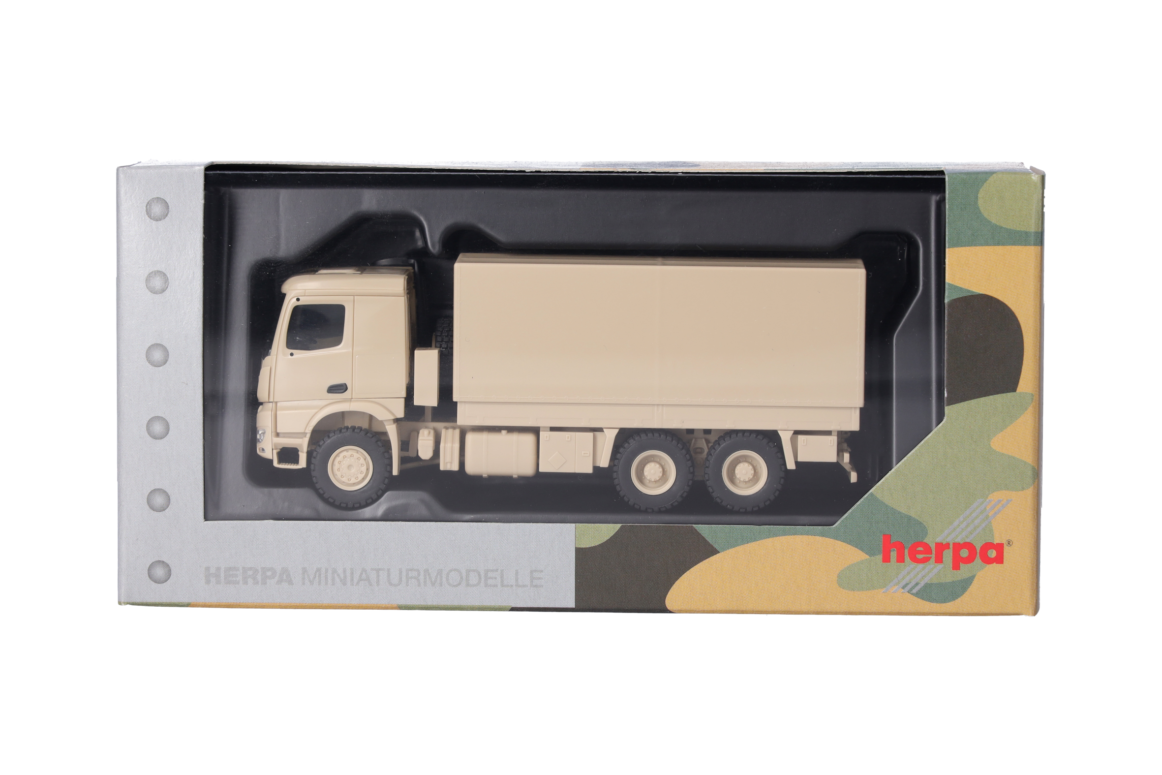 Herpa 747202 | MB  Arocs 6x6 Pritsche/Plane | sandbeige undekoriert | 1:87