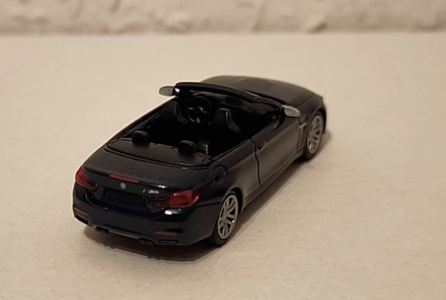Minichamps 870027232 | BMW M4 Cabrio | 2015 | Blau Metallic | 1:87