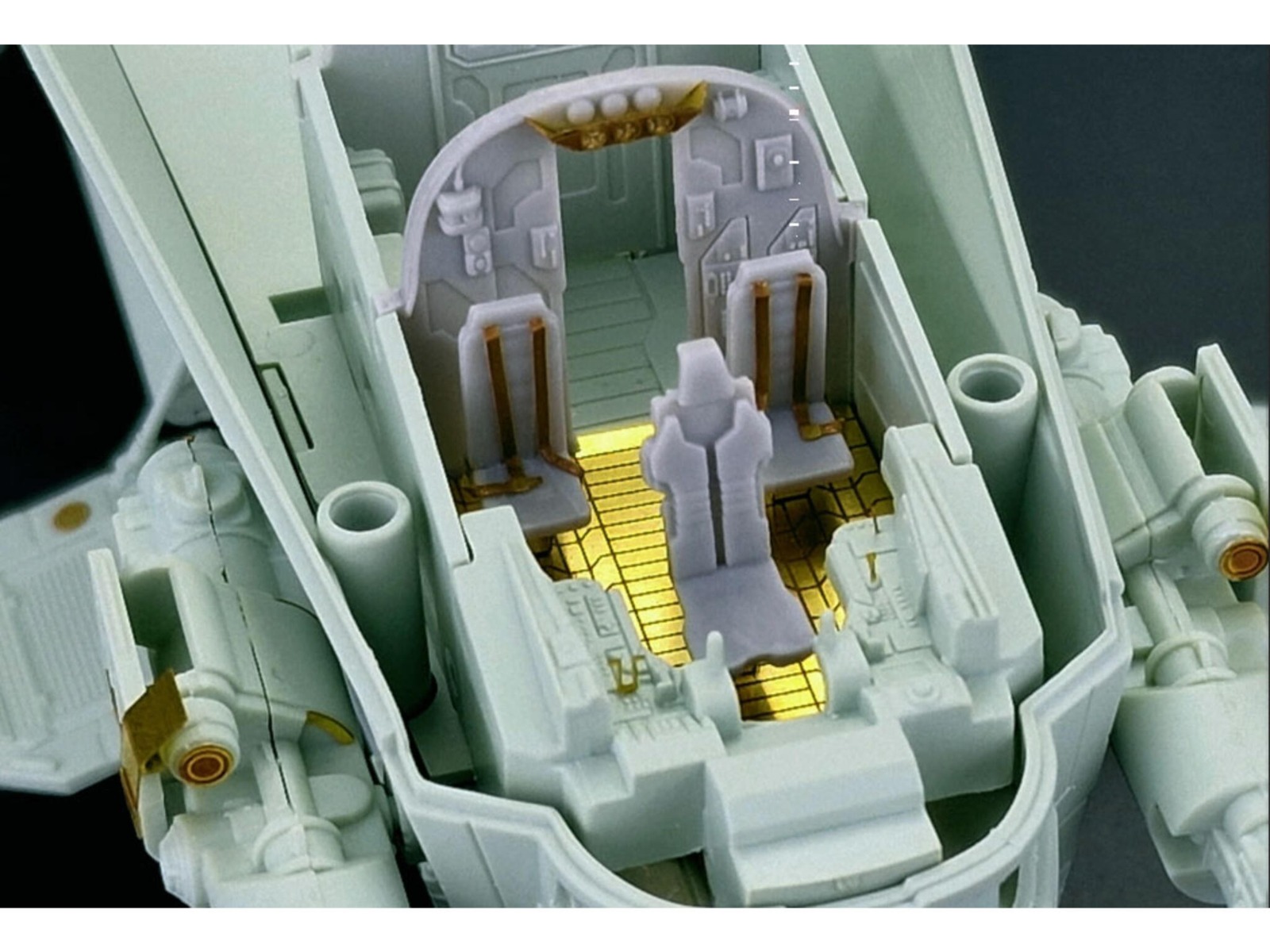 Revell 06788 | Star Wars - The Mandalorian | Razor Crest | Platinum Edition | 1:72