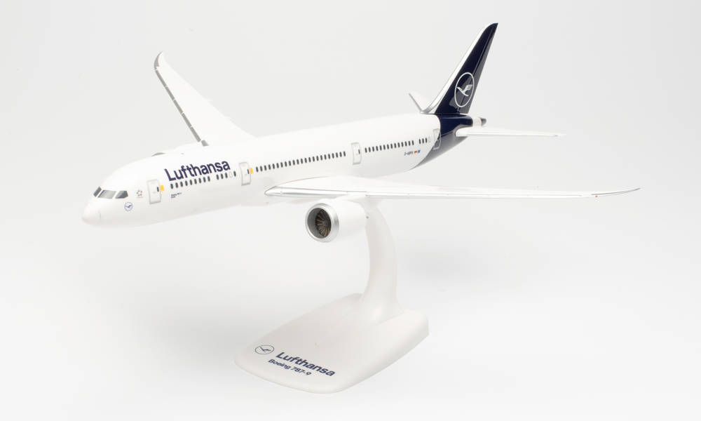 Herpa Wings Snap Fit 613453 - Lufthansa Boeing 787-9 Dreamliner – D-ABPA Berlin. 1:200