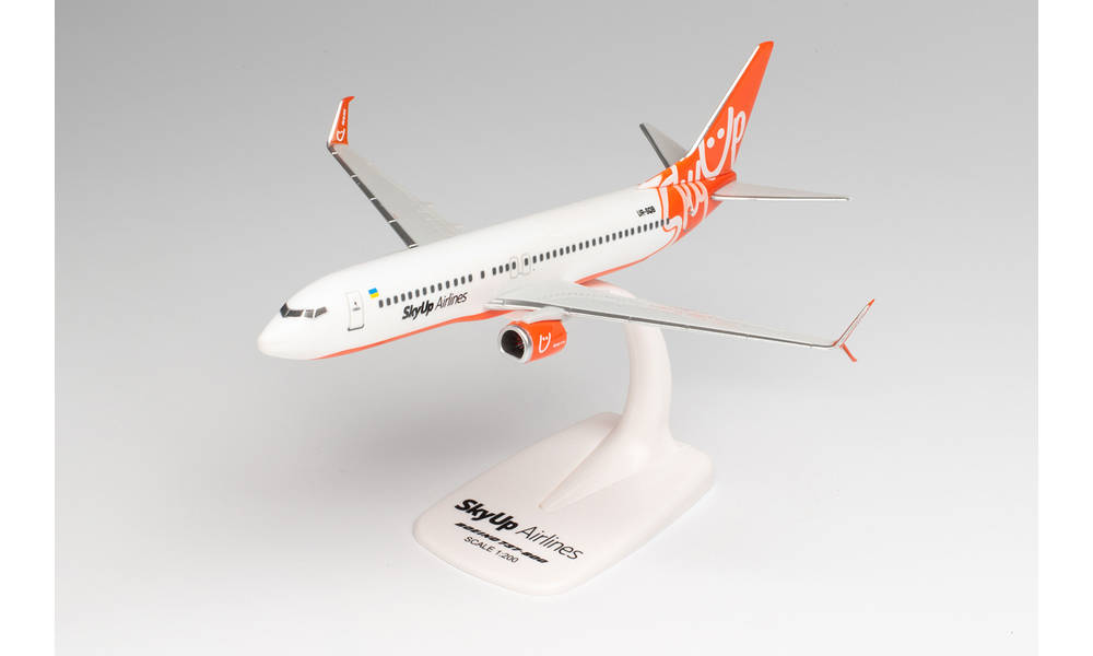 Herpa Wings Snap Fit 613187 - SkyUp Airlines Boeing 737-800 – UR-SQB. 1:200