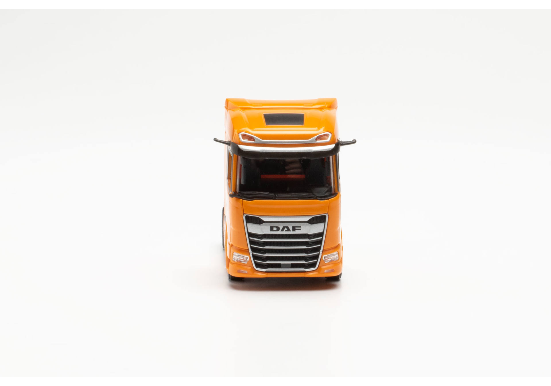 Herpa 315760-002 | DAF XG Zugmaschine | orange | 1:87