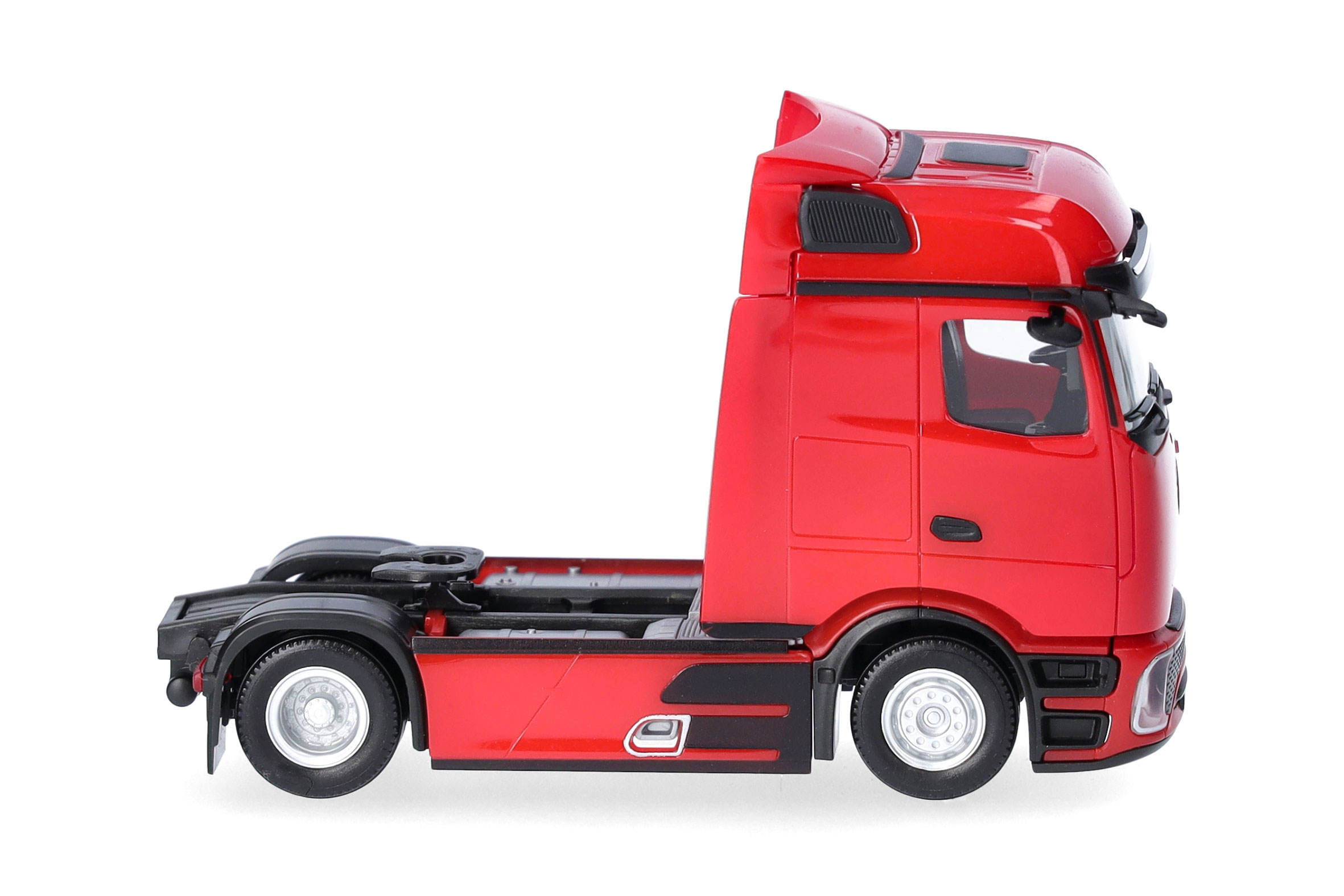 Herpa 320207 | MB Actros L ProCabin Bigspace 2achs, rot | 1:87