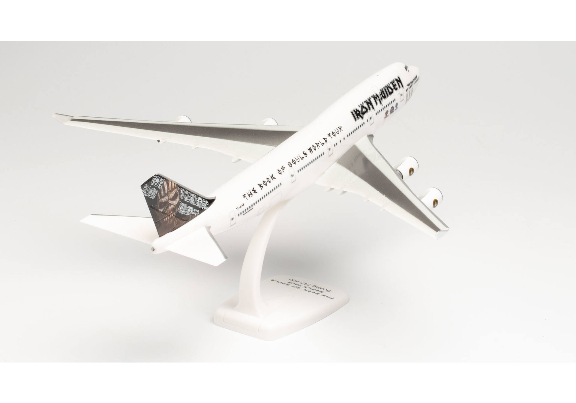 Herpa Wings Snap Fit 613293  - Iron Maiden (Air Atlanta Icelandic) Boeing 747-400 - Ed Force One - The Book of Souls World Tour 2016 – TF-AAK. 1:250