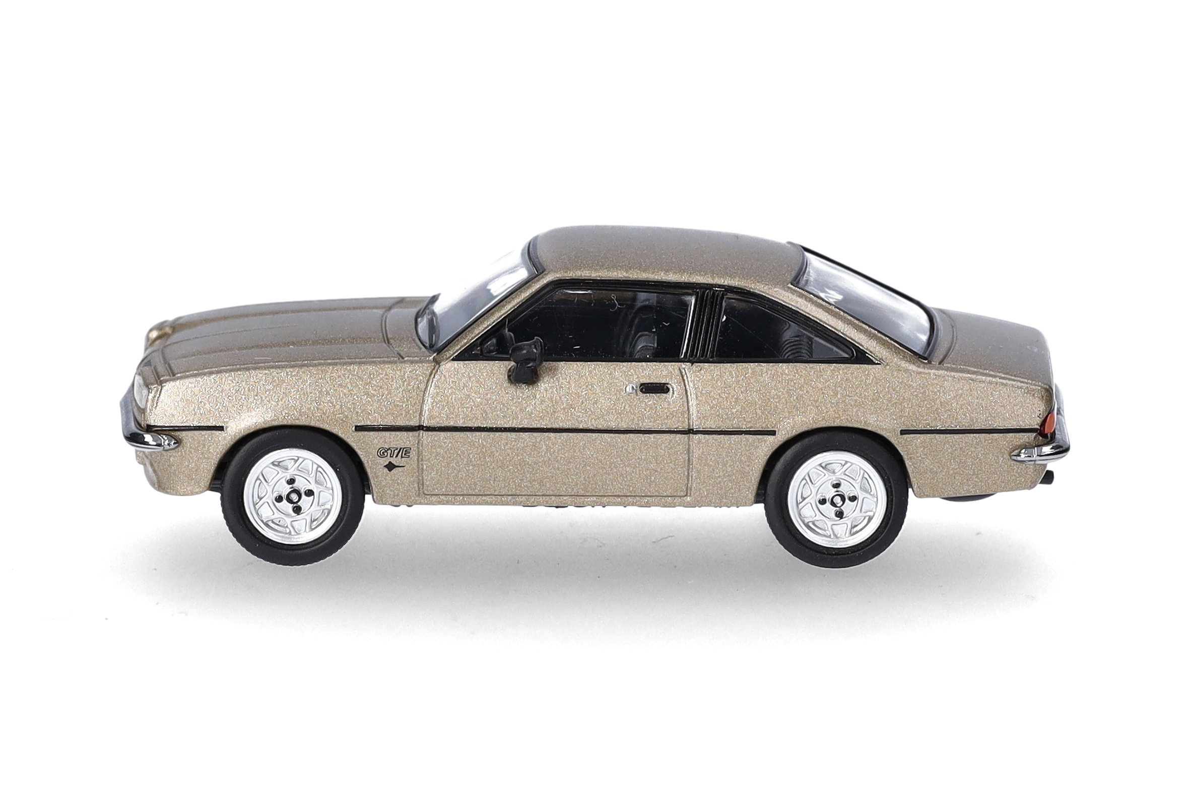 Herpa  034388-002 | Opel Manta B weißgold | 1:87