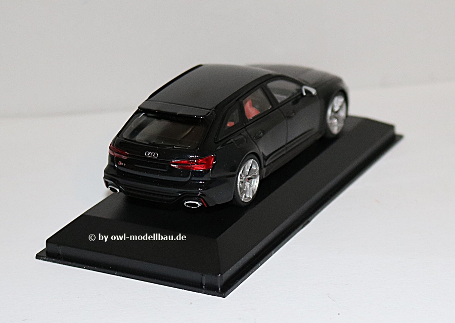 Minichamps 410018015 - Audi RS 6 Avant - 2019 - Schwarz Metallic. 1:43