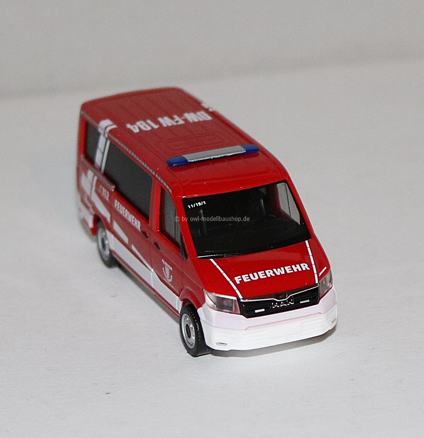 Herpa 953047 | MAN TGE Bus | Feuerwehr Dippoldiswalde | Dachkennung 194 | 1:87