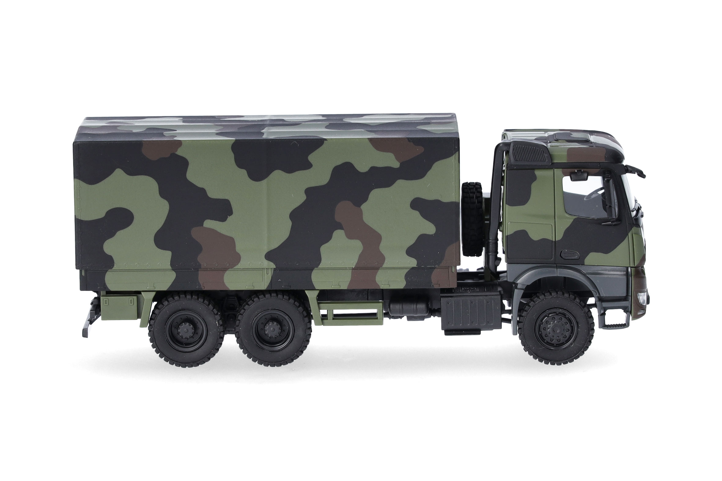Herpa 746991-002 | Mercedes-Benz Arocs 6x6 Pritsche/Plane | dekoriert | 1:87