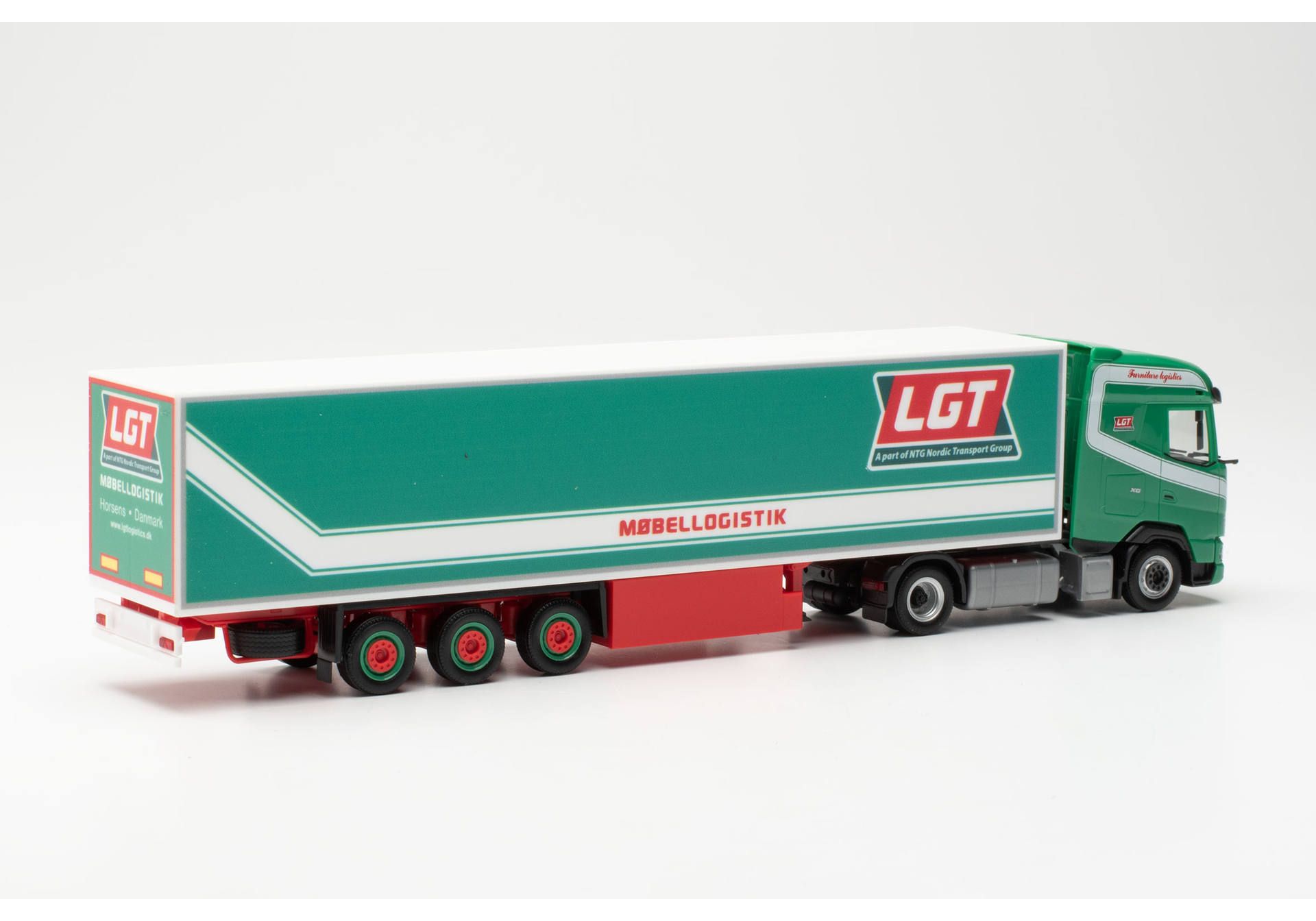 Herpa 317245 | DAF XG Koffer-Sattelzug | LGT Logistics AS | 1:87