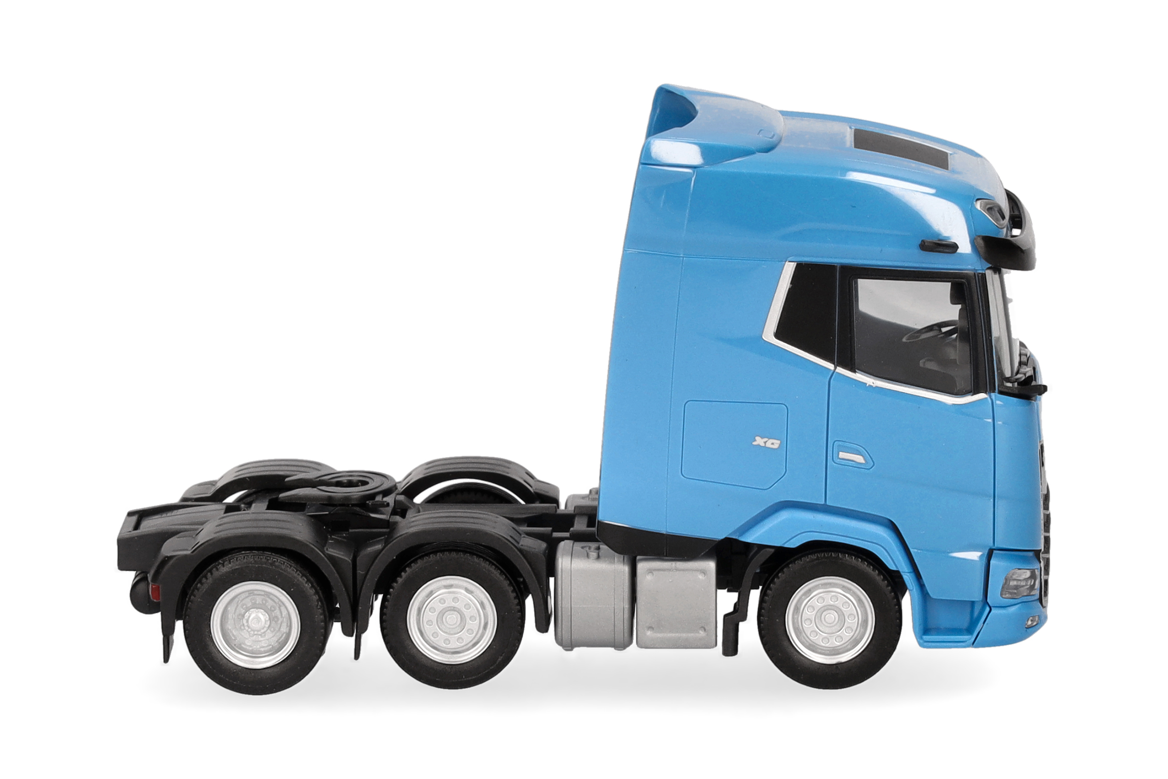 Herpa  318983-002 | DAF XG 3achs (6x2) | lichtblau | 1:87