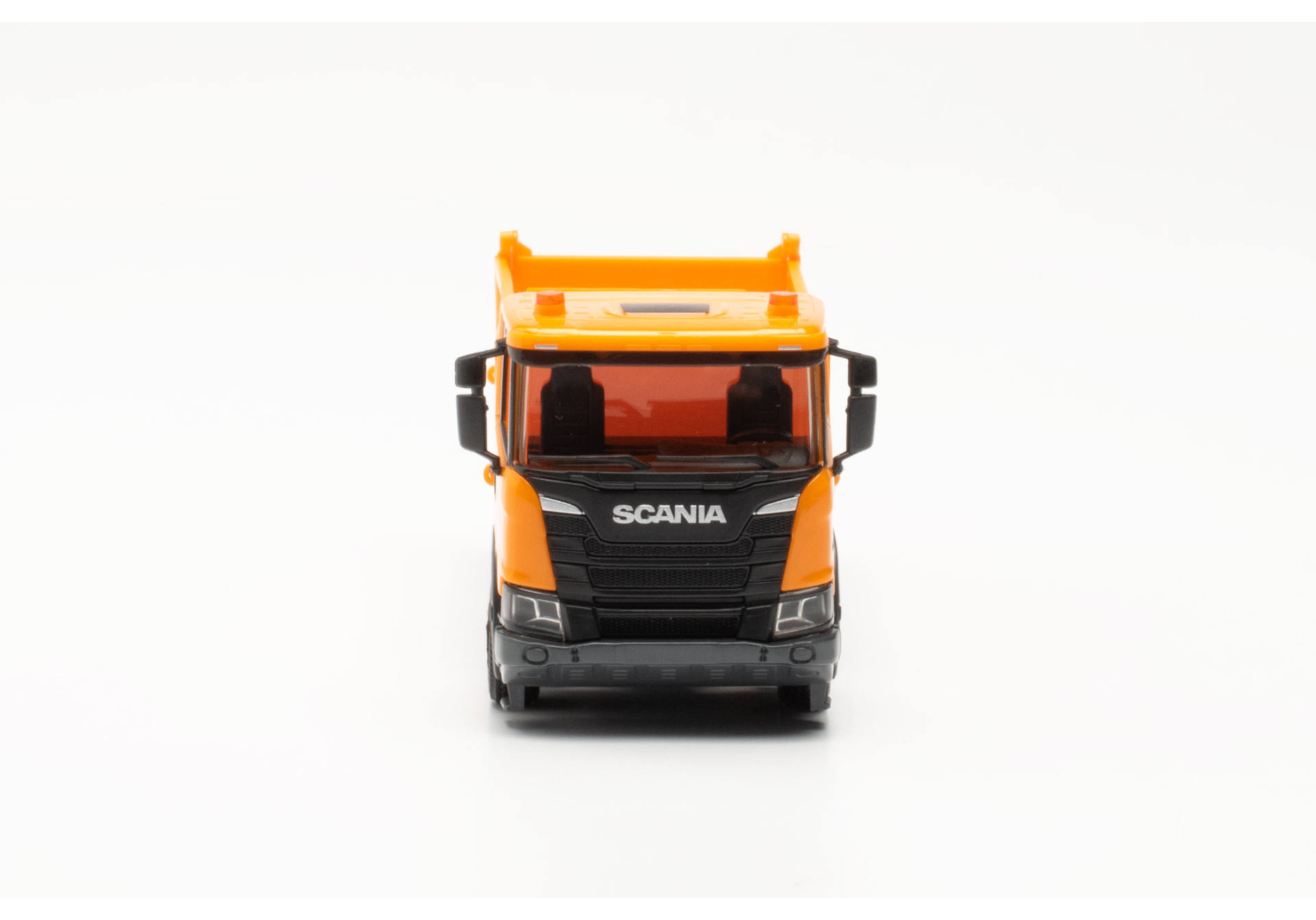Herpa 316996 | MAN TGE | Scania XT17 Meiler | 4-achsiger Dreiseitenkipper | orange | 1:87