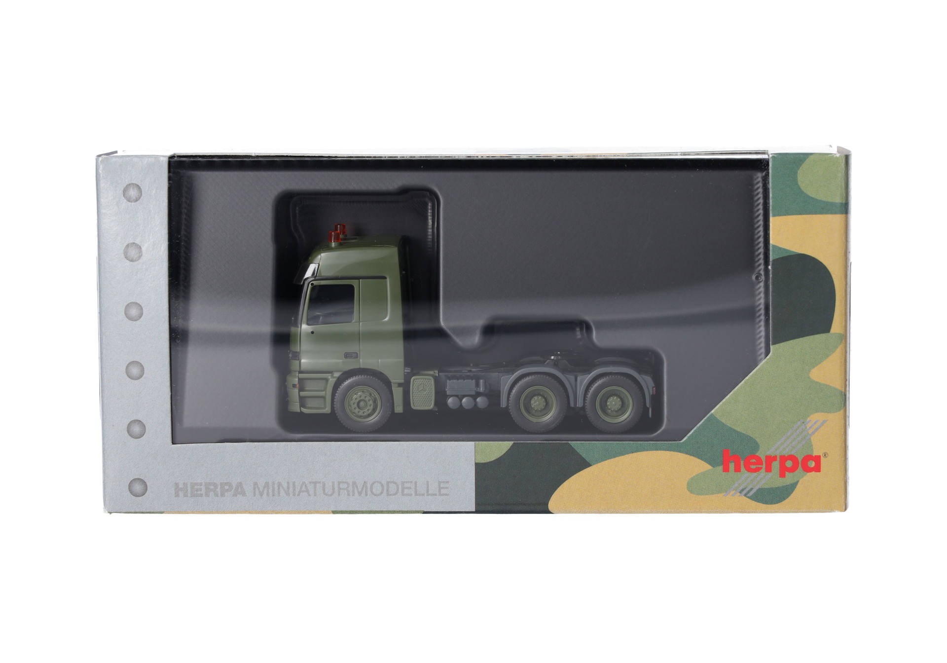 Herpa 747264 | Mercedes-Benz Actros L (96) MP1 (6x4) | olivgrün (B) | 1:87