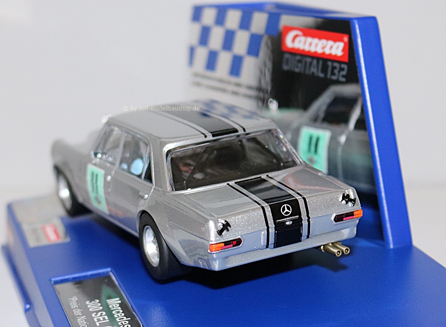 31088 Carrera Dig. 132 | Mercedes-Benz 300 SEL 6.3 AMG | Preis der Nationen 1970 | No.11 | 1:32