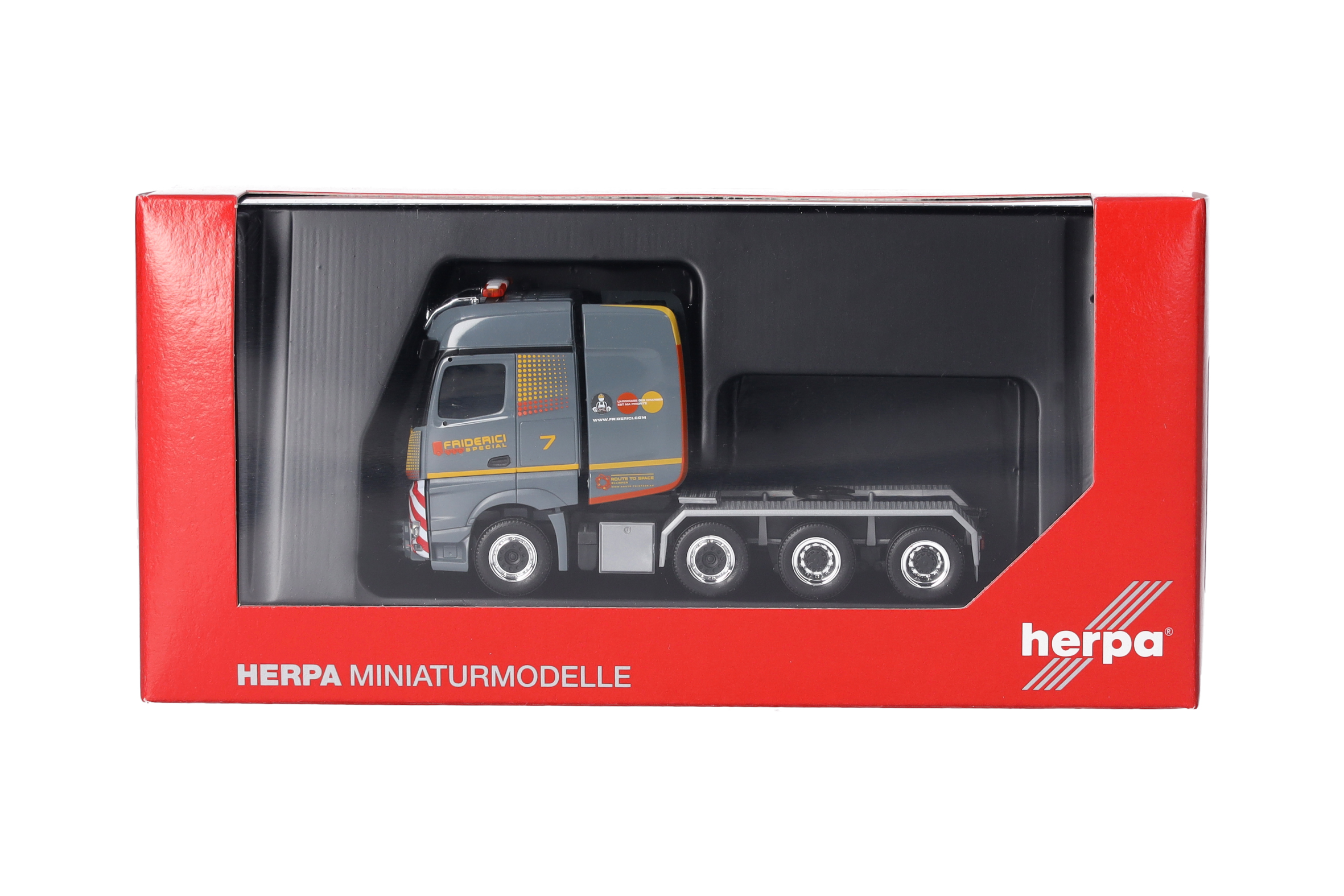 Herpa 317047 | MB Arocs Bigspace Schwerlast-Zugmaschine 4achs | Friderici | 1:87