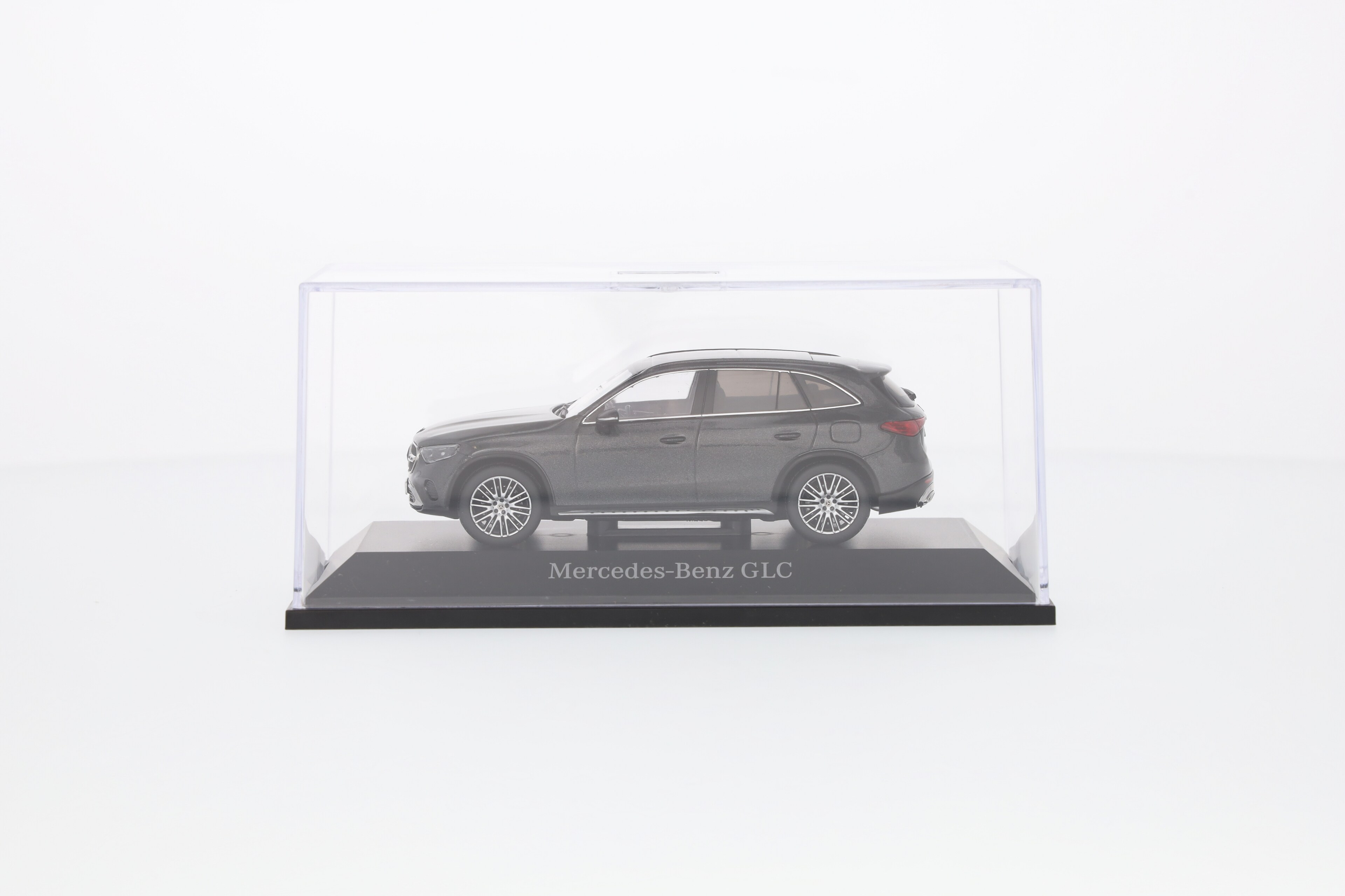 iScale B66960645 | Mercedes Benz GLC Coupé | AVANTGARDE | X254 | graphitgrau | 1:43