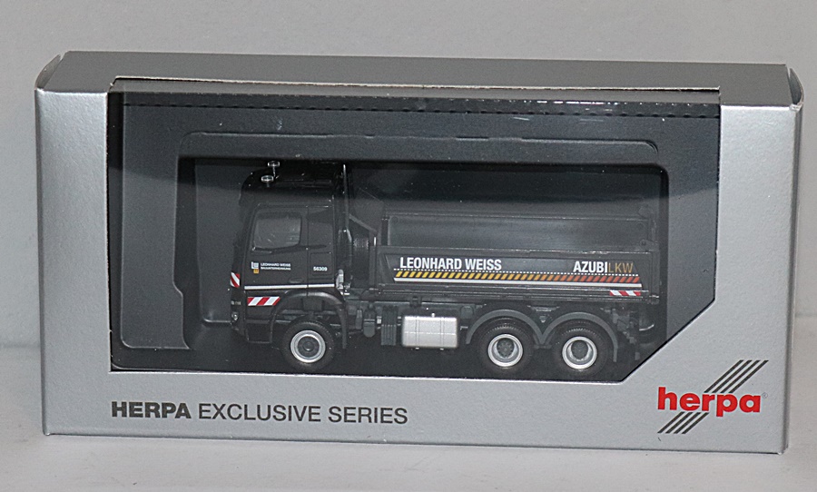 Herpa 952408 | Mercedes-Benz Arocs | Kipper 3achs | Leonhard Weiss/Ausbildung | 1:87
