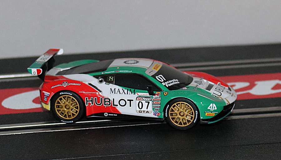64186 Carrera GO!!! | Ferrari 488 GT3 | Squadra Corse Garage Italia No.7 | Ohne OVP | 1:43