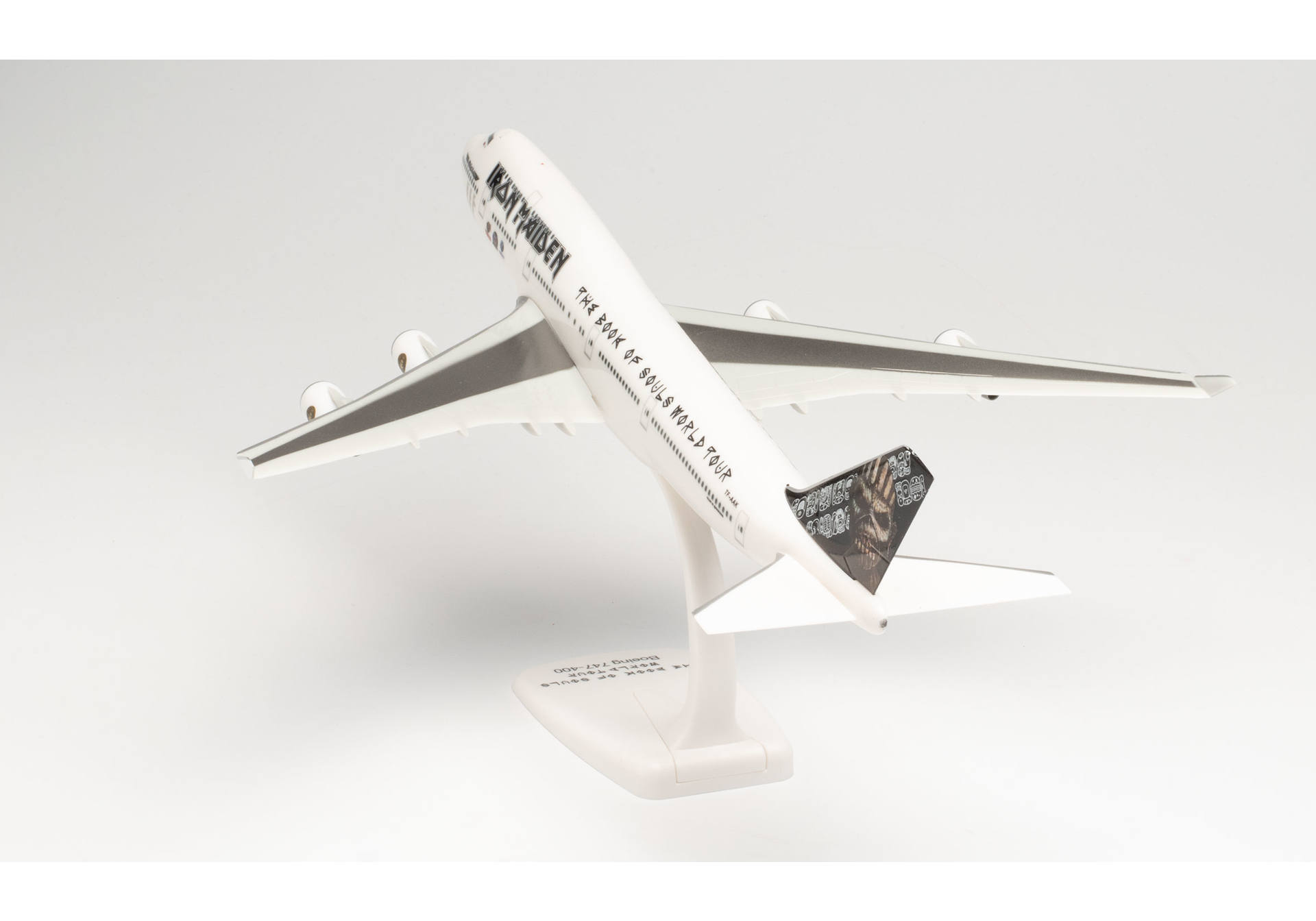 Herpa Wings Snap Fit 613293  - Iron Maiden (Air Atlanta Icelandic) Boeing 747-400 - Ed Force One - The Book of Souls World Tour 2016 – TF-AAK. 1:250