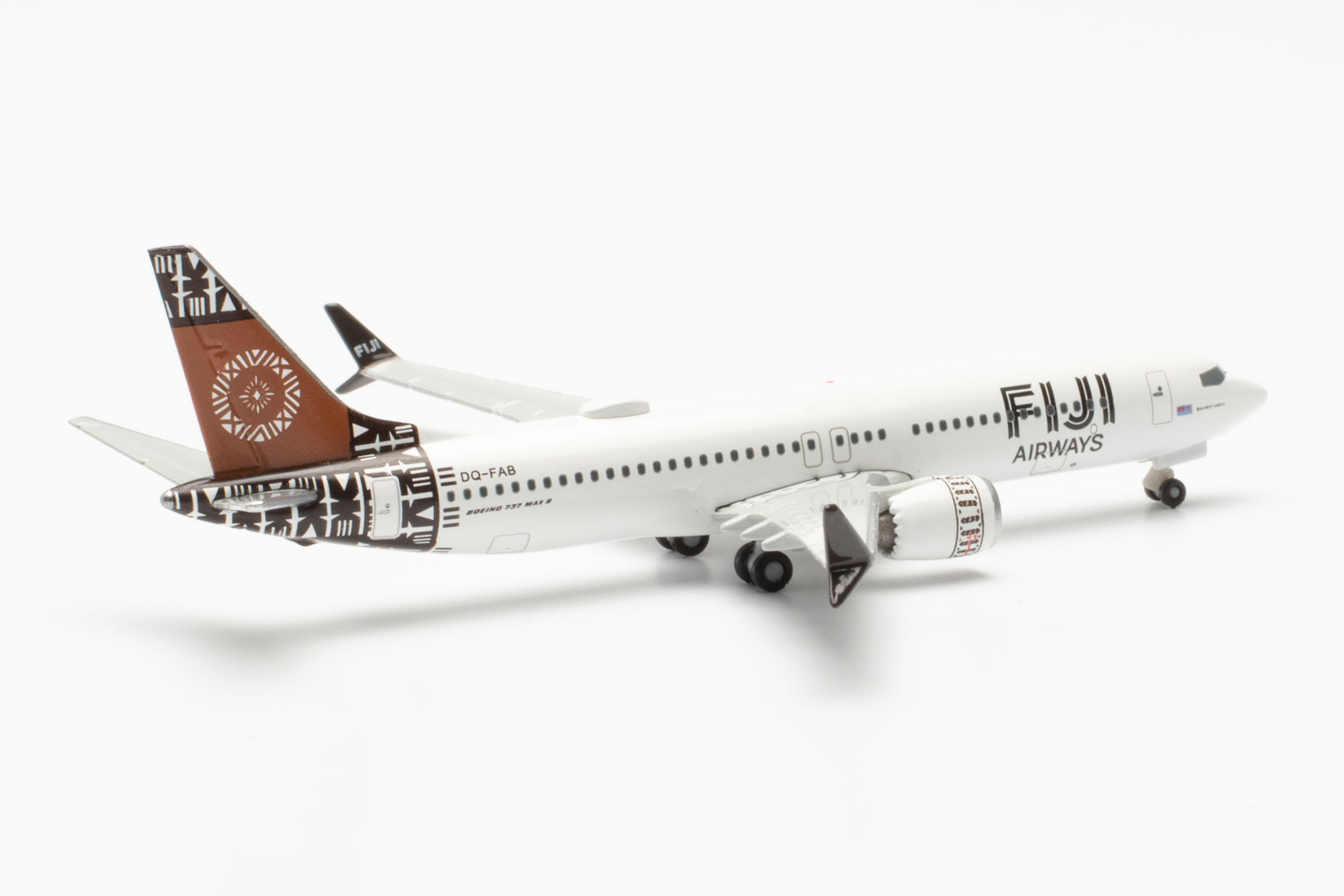 Herpa Wings 537117 | Fiji 737 Max 8 | DQ-FAB "Island of Kadavu" | 1:500