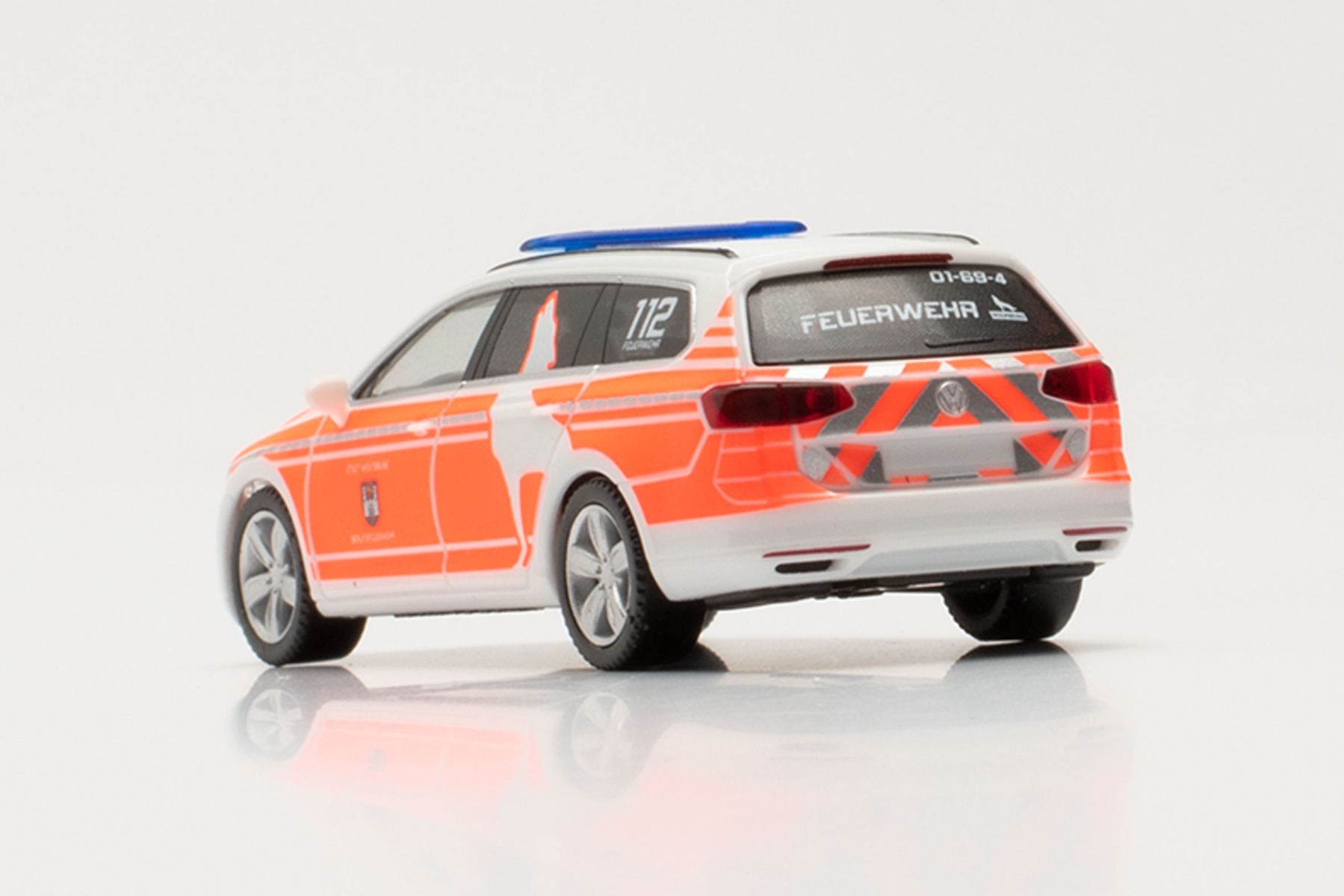 Herpa 096751 - Volkswagen Passat Variant - Feuerwehr Wolfsburg. 1:87