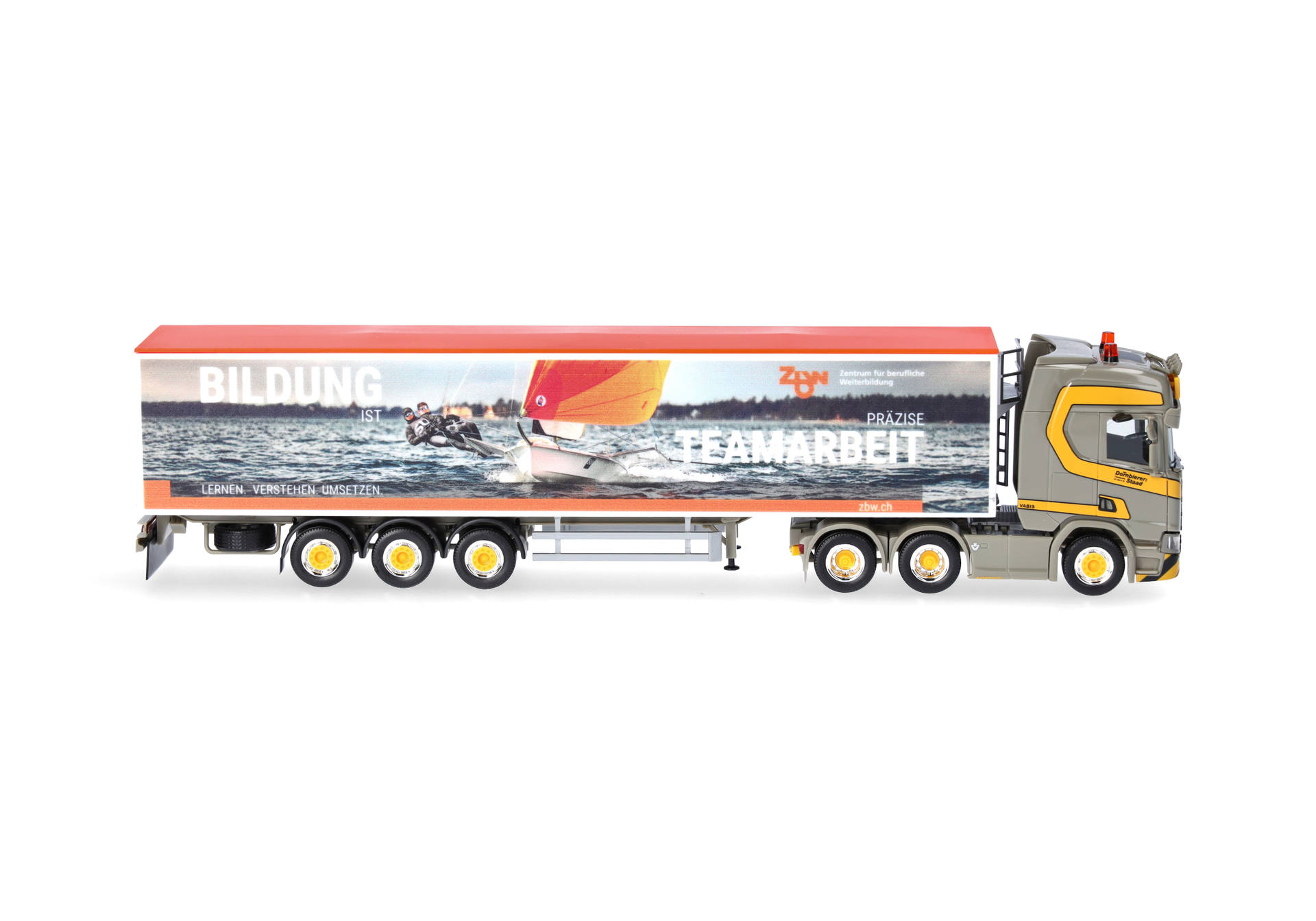 Herpa 925396 | Scania CR 20 Hochdach Schubboden-Sattelzug | Dornbierer (CH) | 1:87