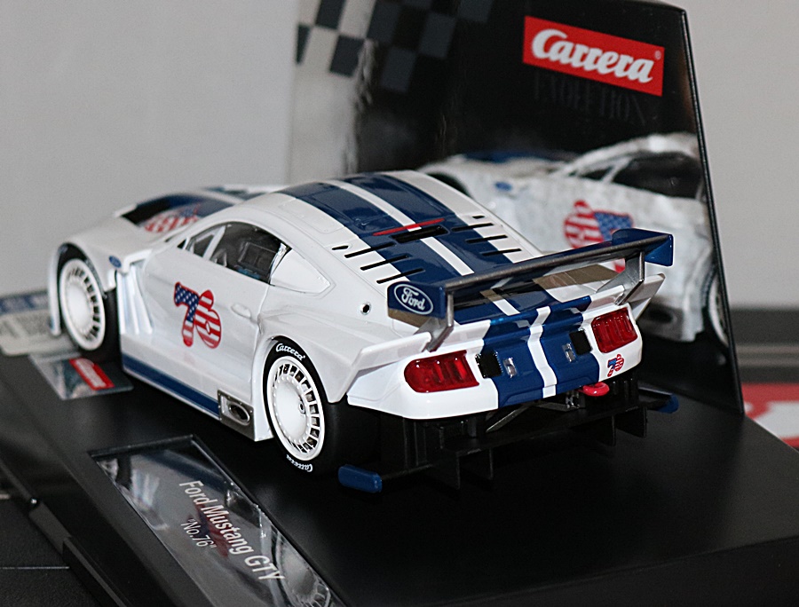 Carrera Evolution 27752 | Ford Mustang GTY | No.76 | 1:32