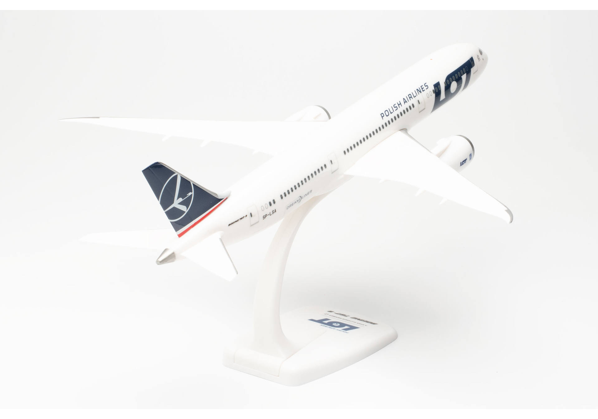 Herpa Wings SF 614108 | LOT Polish Airlines Boeing 787-9 Dreamliner | 1:200