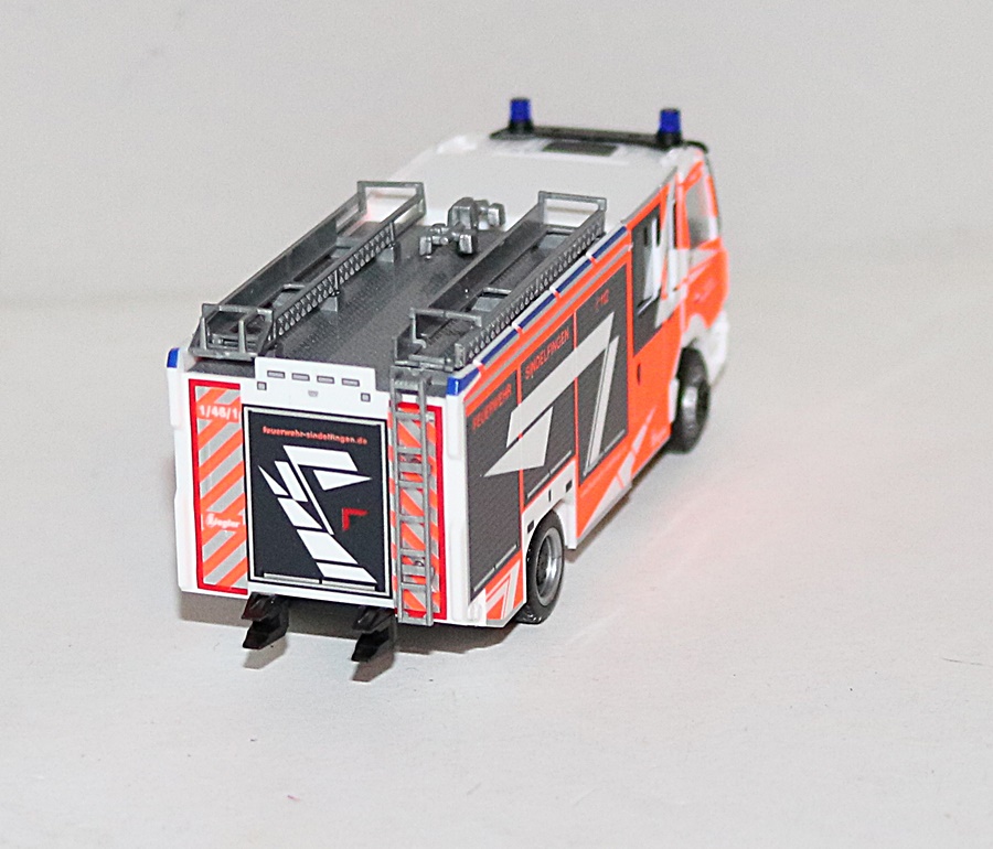 Herpa 954556 |  Mercedes-Benz Atego `13 | Ziegler Z-Cab | Feuerwehr Sindelfingen | 1:87