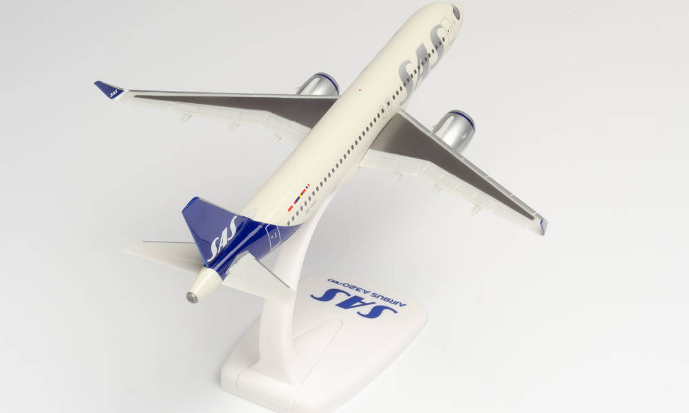Herpa Wings SF 612708 | SAS Scandinavian Airlines Airbus A320 neo | SE-ROX | Roar Viking | 1:200